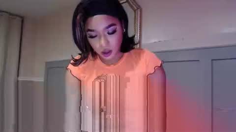 SEXYLATINCOUPLE online show from January 2026 08:52:01 AM