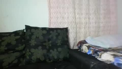 Snapshot of sexyleon69 chatting on January 2025 04:26:01 AM Sexy leon online show from January 2025 04:26:01 AM