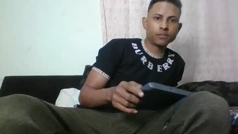 Snapshot of sexyleon69 chatting on February 2025 03:55:02 AM Sexy leon online show from February 2025 03:55:02 AM