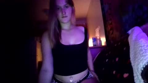 sexymomma0 online show from March 2026 06:18:02 AM