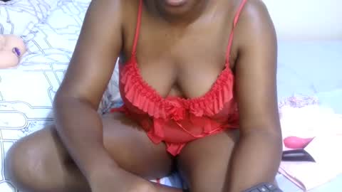 Snapshot of sexymompie chatting on December 2024 09:30:01 PM CANDY online show from December 2024 09:30:01 PM