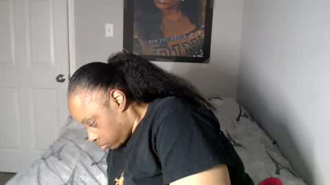 SexyMona online show from September 2025 06:07:01 PM