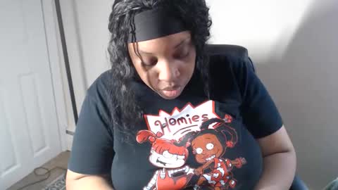 Snapshot of sexymona1218 chatting on June 2026 09:41:01 PM SexyMona online show from June 2026 09:41:01 PM