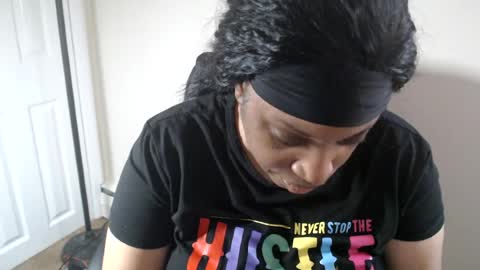 SexyMona online show from July 2026 05:18:02 PM