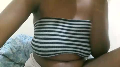 sexyrhany20 online show from April 2026 06:38:01 PM