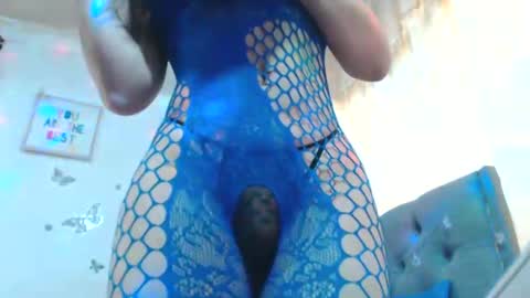Snapshot of sexysafiravenus chatting on March 2025 05:07:02 PM Venus Independent Model online show from March 2025 05:07:02 PM