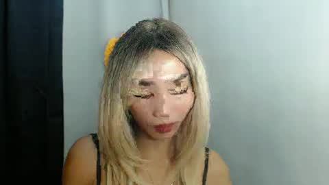 Snapshot of sexyshinixx chatting on March 2025 02:18:01 PM sexyshinixx online show from March 2025 02:18:01 PM