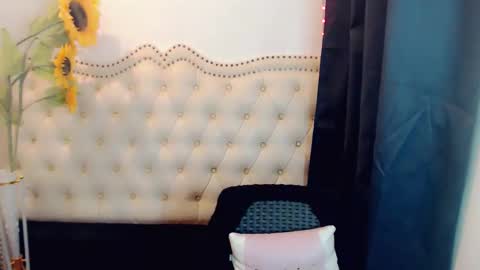 Snapshot of sexyshinixx chatting on September 2025 01:55:01 PM sexyshinixx online show from September 2025 01:55:01 PM