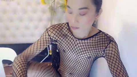 Snapshot of sexyshinixx chatting on September 2025 10:10:01 PM sexyshinixx online show from September 2025 10:10:01 PM