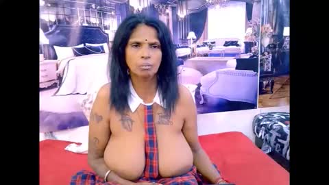 sexyva4u2luv online show from February 2026 08:41:02 PM