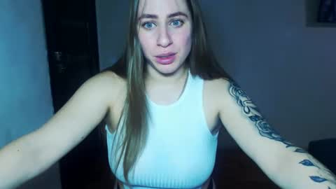 Snapshot of sexyyuliia777 chatting on November 2025 01:44:02 PM Yuliia online show from November 2025 01:44:02 PM