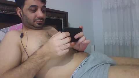 Snapshot of sexyyy_mannn chatting on January 2025 10:07:02 PM sexyyy_mannn online show from January 2025 10:07:02 PM