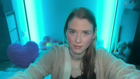 Snapshot of shadebabe chatting on June 2026 05:19:02 AM shadebabe online show from June 2026 05:19:02 AM