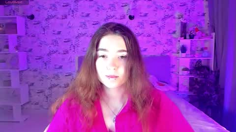 Snapshot of shadednight chatting on November 2025 01:48:01 PM Im Mary online show from November 2025 01:48:01 PM