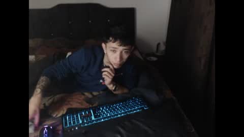 Snapshot of shadow_men_ chatting on July 2026 07:11:02 AM james online show from July 2026 07:11:02 AM