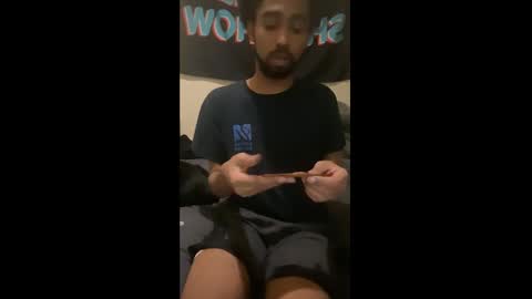 Shadow online show from September 2025 02:33:02 AM