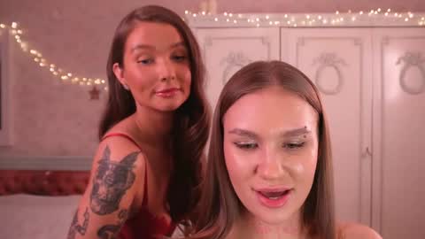 Snapshot of shadowladyyy chatting on January 2025 04:48:02 PM Sindy and Nancy Next stream 1 December online show from January 2025 04:48:02 PM