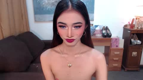 shaina online show from December 2025 06:36:02 PM