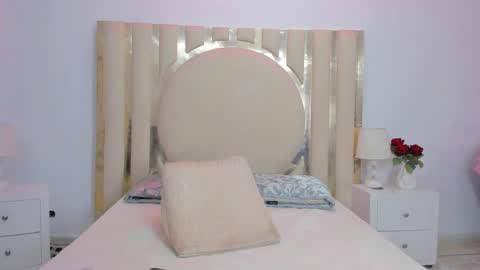 Snapshot of shainabonne chatting on January 2025 11:03:02 PM Shaina online show from January 2025 11:03:02 PM