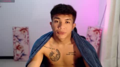shake_raytow34 online show from May 2026 11:38:01 AM