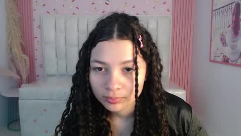 Snapshot of shalon_diaz_sub chatting on December 2025 01:09:01 PM Shalon online show from December 2025 01:09:01 PM