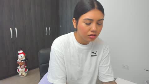 Snapshot of shanabellucy chatting on December 2024 02:49:01 PM onlyfans shanabellucy online show from December 2024 02:49:01 PM