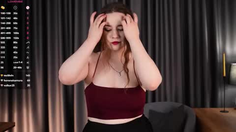 Maya3 online show from November 2025 11:10:01 AM