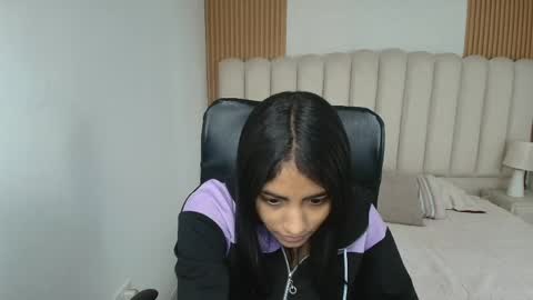 shanelle online show from April 2026 03:13:01 AM