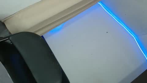 Snapshot of shanegreents chatting on February 2025 03:39:02 AM bini aiah online show from February 2025 03:39:02 AM