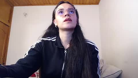 shanel_lozano online show from June 2026 05:30:02 PM