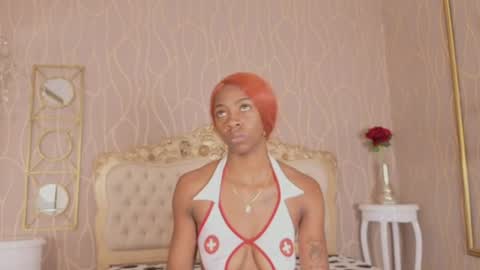 Snapshot of shanelle__ chatting on June 2026 07:05:01 PM S H A N E L L E online show from June 2026 07:05:01 PM