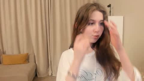 me name is Mia online show from February 2026 05:09:02 PM