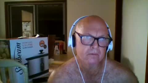 shaneo781570 online show from April 2026 06:12:01 PM