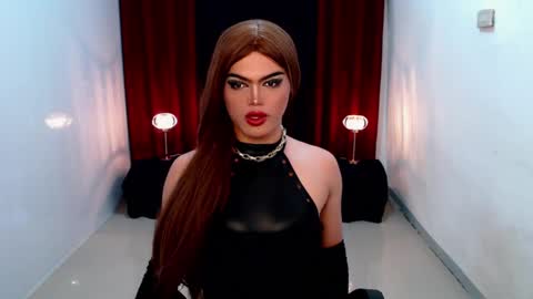 Snapshot of shanex01 chatting on December 2024 03:17:01 PM Shane X online show from December 2024 03:17:01 PM