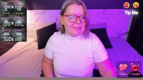 Snapshot of shannonshine chatting on November 2025 06:37:02 AM Shannon online show from November 2025 06:37:02 AM