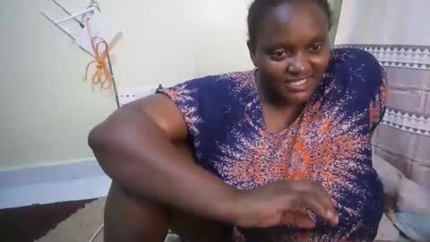 shanny_123 online show from November 2025 06:52:01 PM