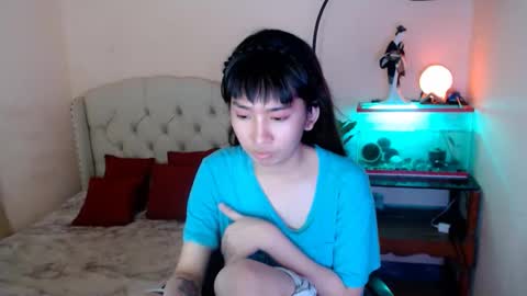 SHANTA FOX  s online show from March 2025 05:24:02 AM