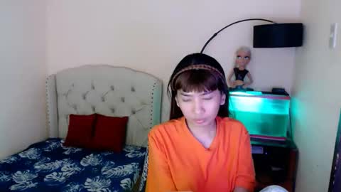 SHANTA FOX  s online show from March 2026 12:54:01 PM