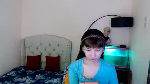 SHANTA FOX  s online show from March 2026 12:47:01 AM