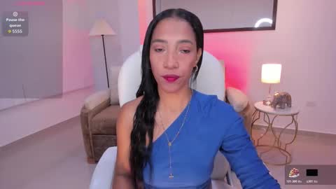 Snapshot of shantall_wills chatting on November 2025 07:07:02 PM Shantall wills online show from November 2025 07:07:02 PM