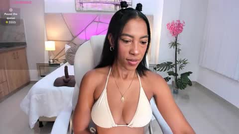 Snapshot of shantall_wills chatting on February 2026 11:15:02 AM Shantall wills online show from February 2026 11:15:02 AM