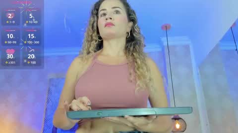 Shantal online show from February 2025 10:55:01 AM