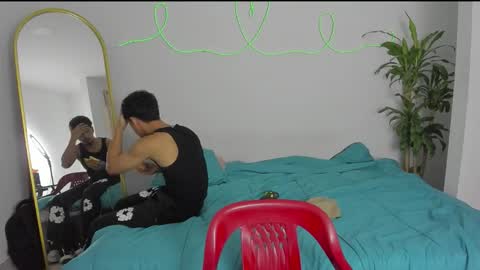 Snapshot of shark_boy21 chatting on December 2025 02:17:01 AM shark_boy21 online show from December 2025 02:17:01 AM