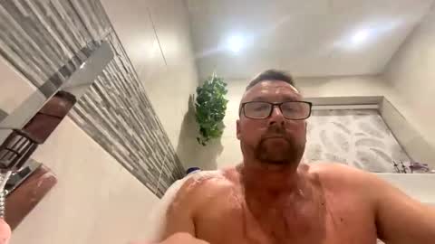 Sharksboy online show from December 2024 06:25:01 PM