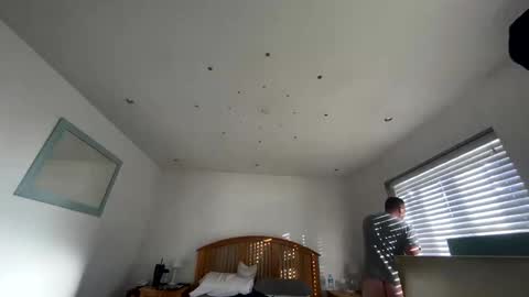 Sharksboy online show from January 2025 01:51:01 PM