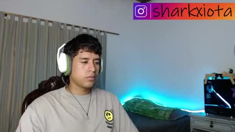 Frqnko online show from October 2025 04:54:01 AM