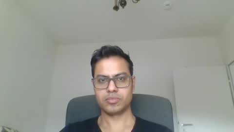 sharmamanxyz online show from February 2025 10:26:01 AM