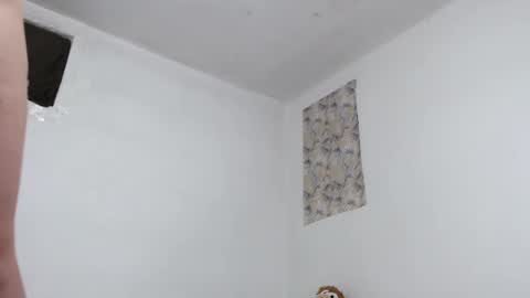 Snapshot of sharol_scarlett chatting on March 2025 05:38:02 AM paola online show from March 2025 05:38:02 AM