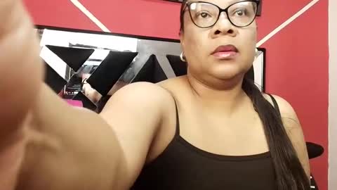 Snapshot of sharon_noa chatting on February 2026 11:32:02 AM Sharon Noa online show from February 2026 11:32:02 AM