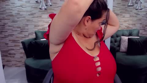 Snapshot of sharon_titts chatting on October 2025 09:45:01 PM sharon online show from October 2025 09:45:01 PM